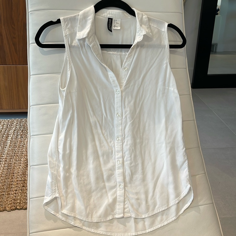 Divided by H&M women White size 4 used button down collar blouse y2k casual